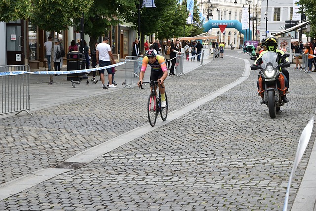 但并非无源 但并非无源